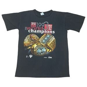 Vintage 1993 Chicago Bulls Three Peat Champions Rings Salem Sportswear Tee Shirt